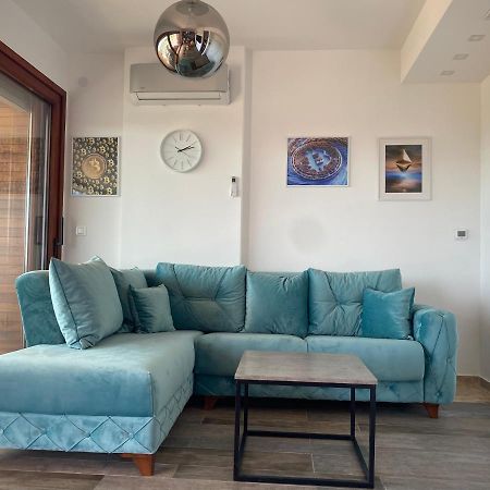 Bitcoin And Ethereum Deluxe Apartments Bar Extérieur photo